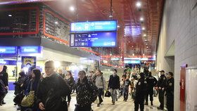Hlavní nádraží bylo uzavřeno, na místě jsou pyrotechnici (ilustrační foto)