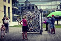 Unikátní projekt: Tisíc fotek ukazuje, jak vidí lidé život v pražských Holešovicích