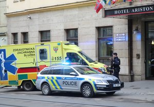 Roztržka v hotelu na pražském Žižkově. (24. března 2023)