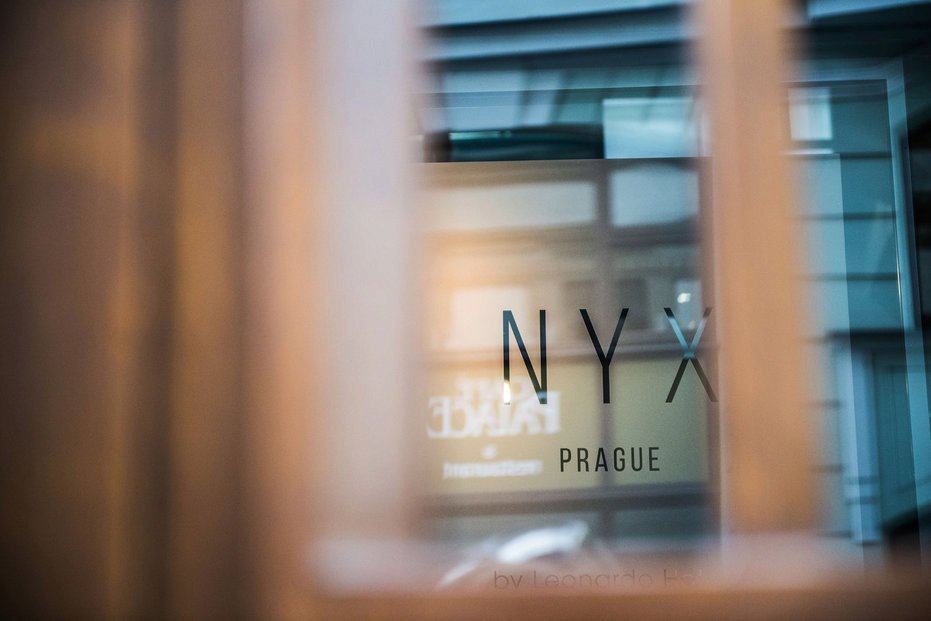 Takto vypadá luxusní hotel Nyx, který bude mít nového majitele.