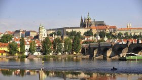 Nemovitosti v areálu Pražského hradu, které nyní patří státu, by mohly být ve státním vlastnictví přímo ze zvláštního zákona.