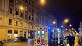 Řidič na magistrále v Praze srazil chodce (59) a ujel! Muž skončil v nemocnici
