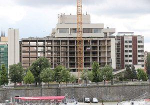 Rekonstrukce hotelu InterContinental. (28. května 2021)