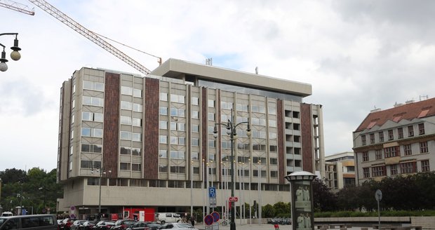 Rekonstrukce hotelu InterContinental. (28. května 2021)