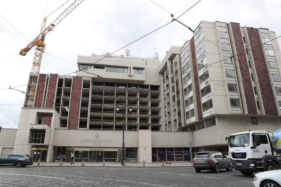 Rekonstrukce hotelu InterContinental (28. května 2021)