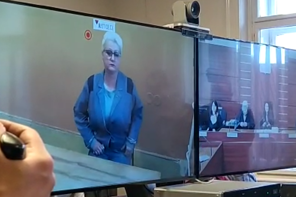 Jana Fabiánová u soudu. (30. listopadu 2022)