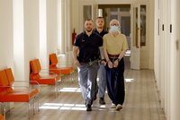 Mrazivé detaily vraždy ženy na úřadu práce: Chladnokrevná střelba a odchod! Co dělal vrah po činu?