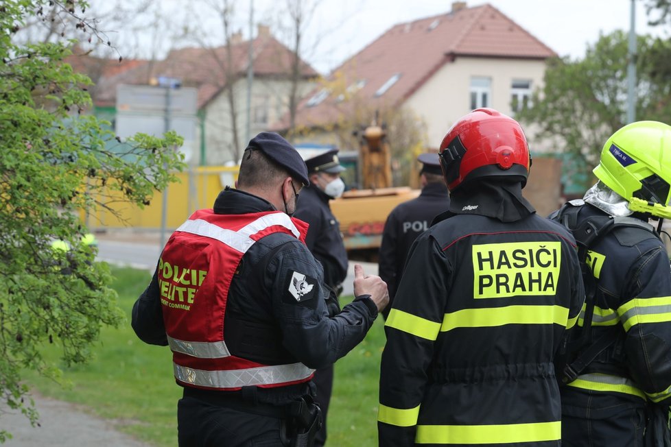 Únik plynu v Kamýcké ulici v Praze, 4. května 2021.