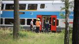Neštěstí zastavilo provoz na kolejích: Vlak v Klánovicích srazil člověka, na místě zemřel