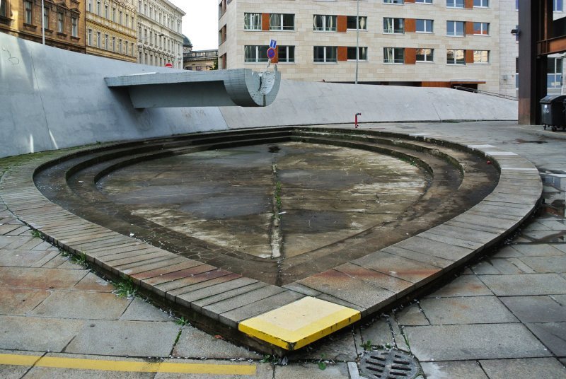 Budovy Transgasu nedaleko Rozhlasu se možná zbourají. Klub Za starou Prahu zásadně nesouhlasí.