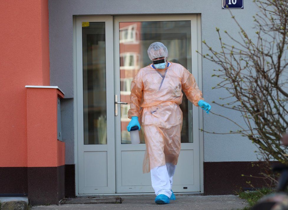 Česko se potýká s novou pandemií koronaviru. (ilustrační foto)