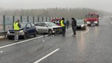 Hromadná nehoda na D4 kvůli ledovce! Dálnice byla zavřená, auta bourala v obou směrech