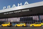Taxikáři na pražském letišti švindlují. (ilustrační foto)