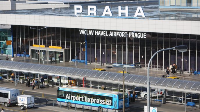 Na letišti v Praze zadrželi dvě mladé Islaňdanky, pašující kokain. Dívky dostaly 7,5 roku