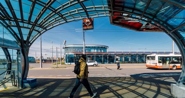 V okolí stanice pražského metra C Letňany by v budoucnu mohla stát moderní čtvrť.