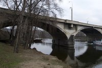 Naděje pro chátrající Libeňský most. Pro zbourání byl jen jeden zastupitel