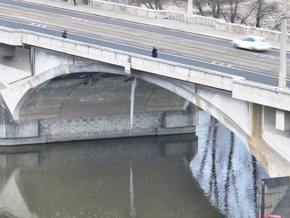 Uzavírka Libeňského mostu, 12. ledna 2024