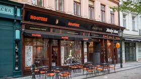 Nová pravidla pro restaurační zahrádky v centru Prahy! A 10milionové dluhy město restauratérům neodpustí