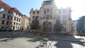 Pražský magistrát vyhlásil válku korupci: Zakázky, smlouvy i dotace budou pod drobnohledem