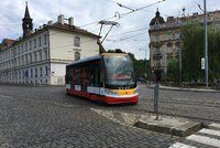 Mezi Klárovem a Letnou nepojedou tramvaje. Oprava trati potrvá přes týden