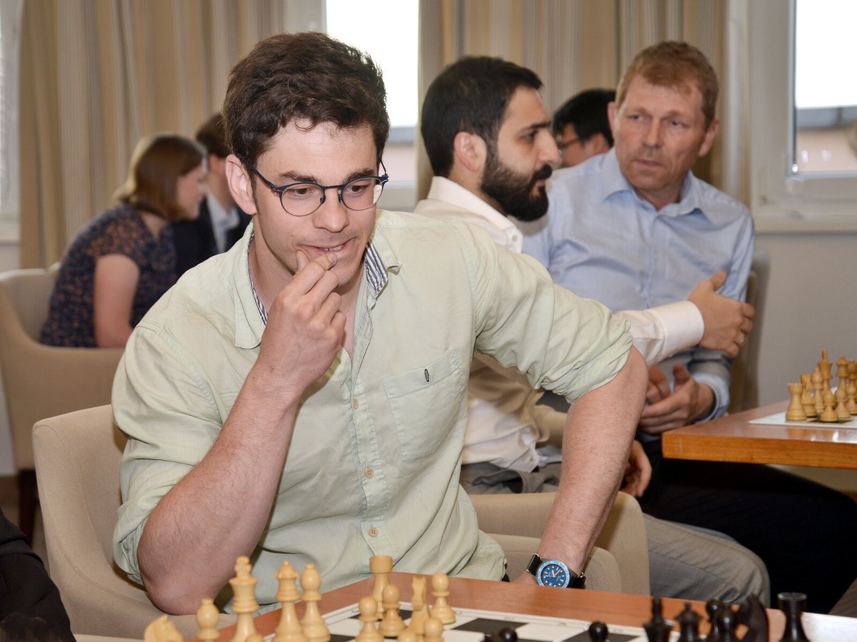 Adamczyk na šachovém festivalu.