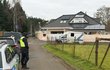 Policejní razie u Karlose Vémoly doma. Policejní razie u Karlose Vémoly doma.