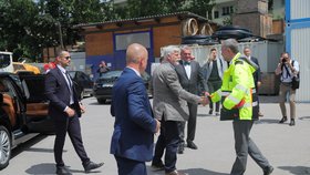 Prezident Pavel na obhlídce stavby metra D. (28. června 2023)