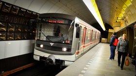 Pražské metro bez řidiče: DPP vypsal tendr na nákup vlaků za 86 miliard!