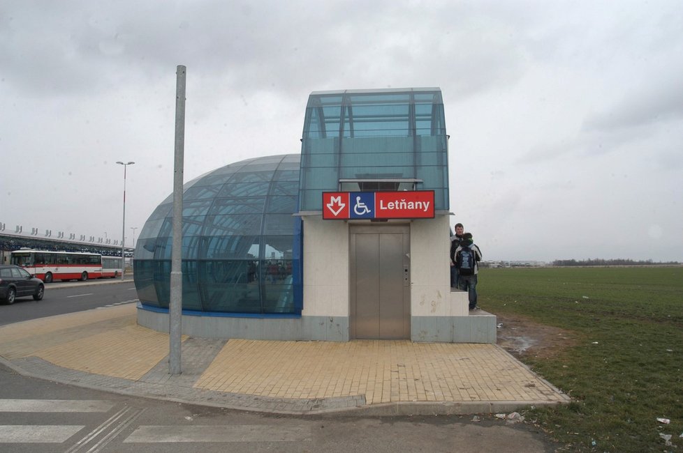 Pražské metro Letňany