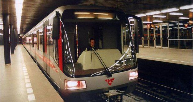 Mezi Florencí a Pražského povstání nepojede metro. (Ilustrační foto)