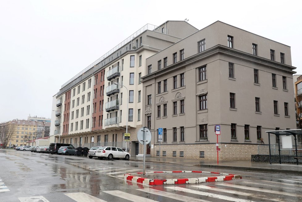 V Jankovcově ulici v Holešovicích Jakub O. opět nakupoval. Tenkrát si pořídil byt za 4,5 milionu korun.