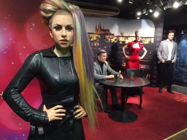 Týmu odborníků v Madame Tussauds daly zabrat vlasy zpěvačky Lady Gaga.
