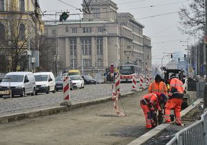 Opravy a omezení na nábřeží Kapitána Jaroše dnes končí.