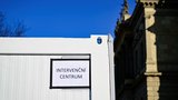Psychologická pomoc po střelbě na FF: Skupinových setkání se zúčastnilo víc než tisíc lidí, řekl psycholog