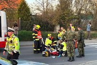 Autobus ve Slivenci srazil chlapce (17)! Vrtulník ho přepravil do nemocnice