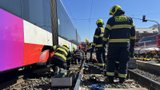 Tramvaj ve Stodůlkách srazila chodce: S úrazem hlavy skončil v nemocnici