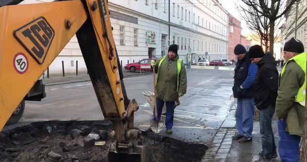 Historické a problémové potrubí v Praze zmizí do pěti let: Celkem vyjdou práce na 18 miliard