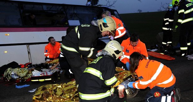 Mezi největší hromadná neštěstí, při kterých byl v poslední době aktivován traumaplán, patří i nehoda autobusu u Horoměřic.