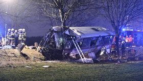 U nehody autobusu je několik mrtvých.
