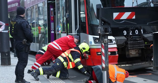 U I. P. Pavlova se srazily dvě tramvaje.