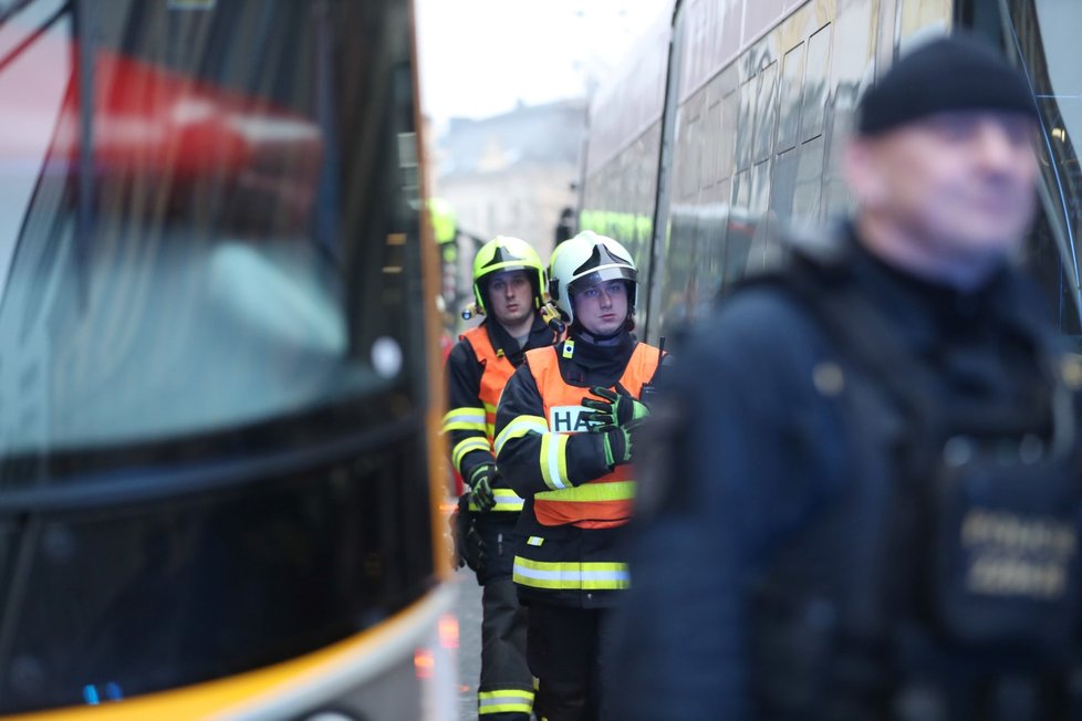 U I. P. Pavlova se srazily dvě tramvaje.