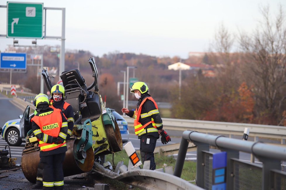 Smrtelná nehoda na Pražském okruhu, 30. 11. 2020.