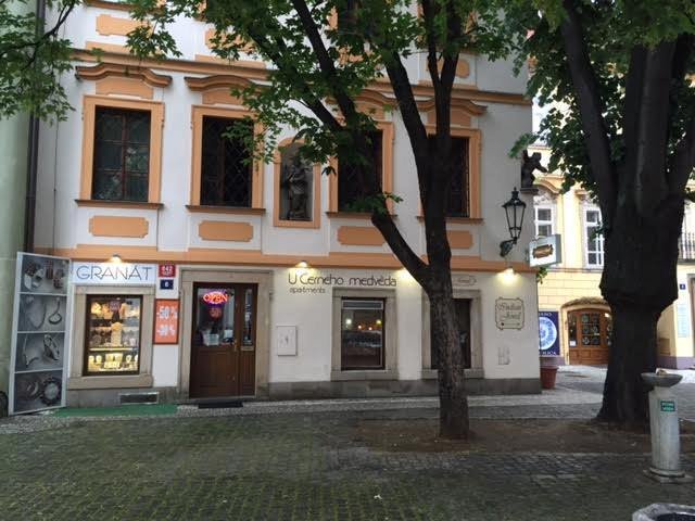 Pražské uličky Starého města v sobě ukrývají bohatou historii nevěstinců.