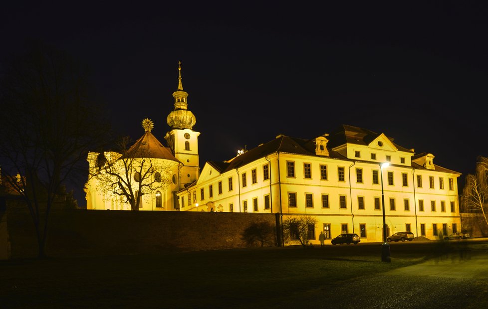 Nejstarší mužský klášter na území České republiky bychom našli na Břevnově.