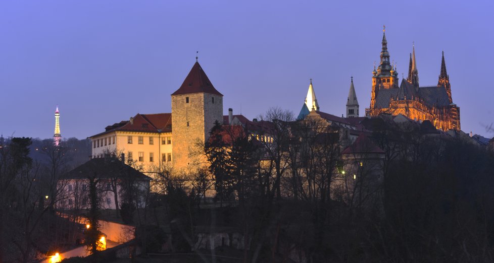 Kdyby měl tu možnost, vzal by Čen své nejbližší buď na Pražský hrad nebo na Karlův most.