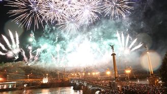 Praha ruší ohňostroj. Na silvestra budou zastupitelé pobíhat po Václaváku s prskavkami a šeptat