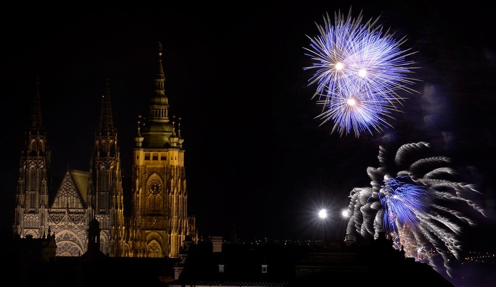 Novoroční ohňostroj v Praze (1. 1. 2019)