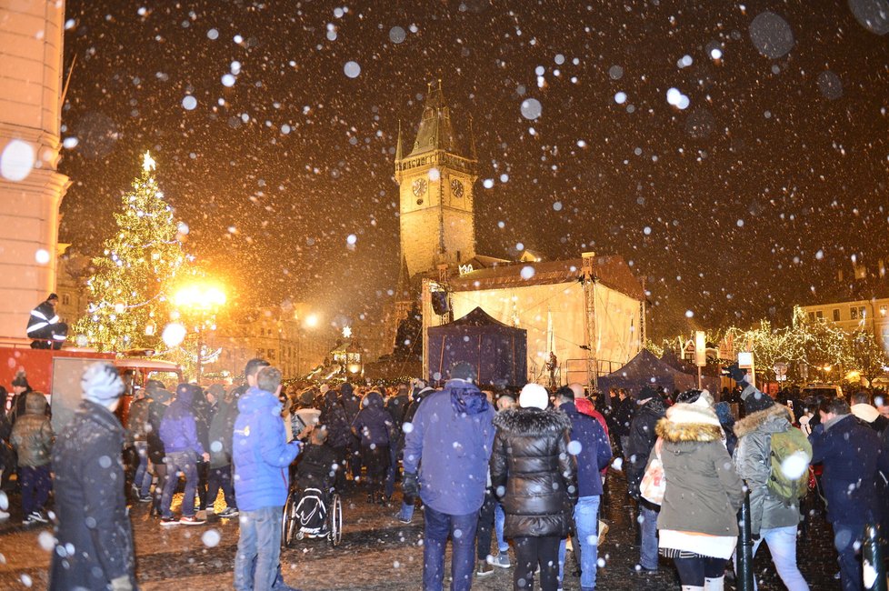 Oslavy příchodu roku 2016 v Praze