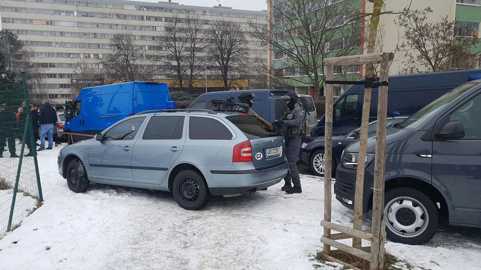 Hernu přepadl muž ve středu dopoledne.