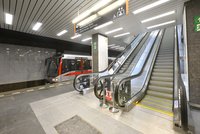 Cestující znovu mohou na Pankrác! Stanice metra se po roční rekonstrukci otevřela